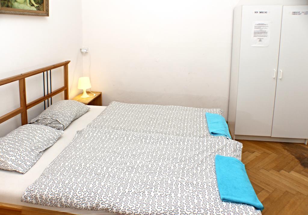 Prague-1 Hostel Екстериор снимка